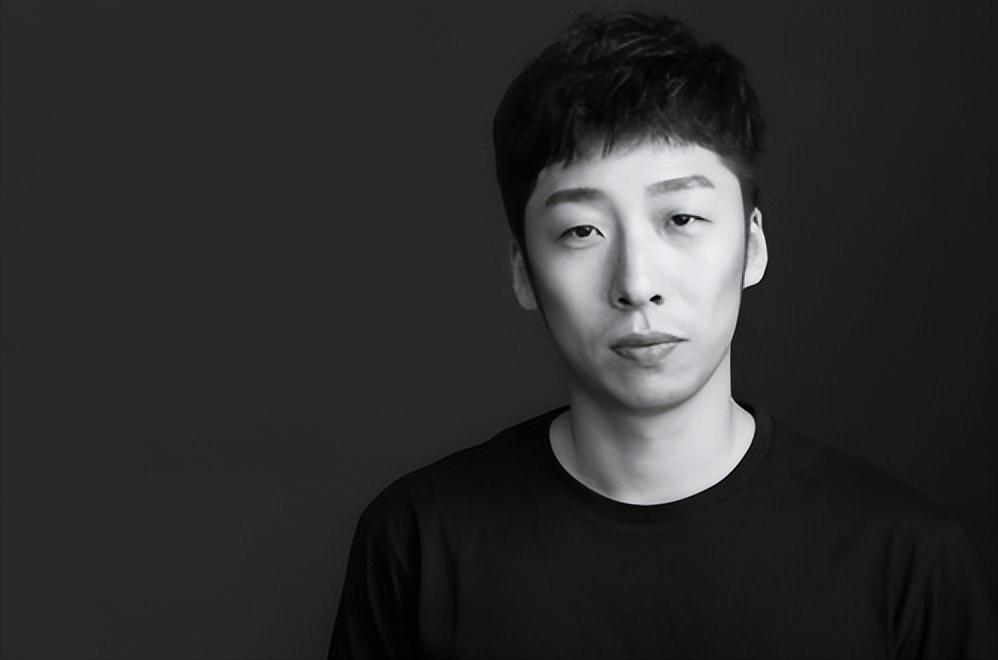 张子贤从孙红雷的小跟班混成如今的剧抛脸一路走来真不容易