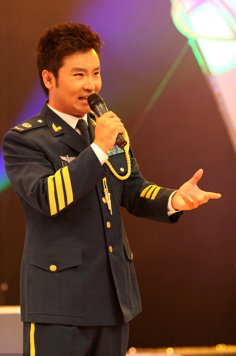 漂亮大方的战扬一下子就俘获了音乐人刘和刚的心.