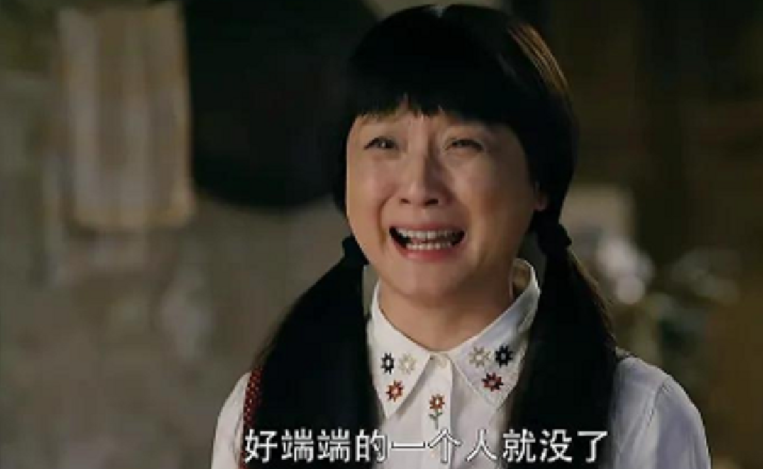 杨钧钧可以说是装嫩丫头的鼻祖了,她饰演的西门大妈至今都是无人