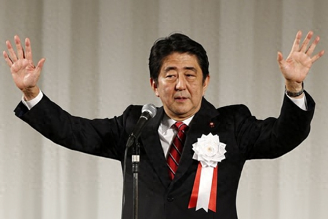 安倍晋三是日本人但为啥他遇刺后墓碑上却刻的是中国汉字呢