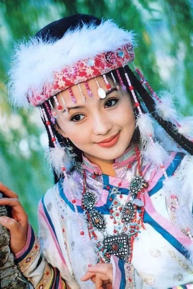 原来她已去世9年本以为息影退圈其实突遭车祸高位截瘫身亡