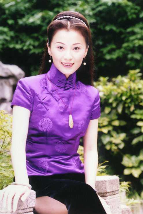 47岁可云现状与导演相识6天闪婚女儿已18岁