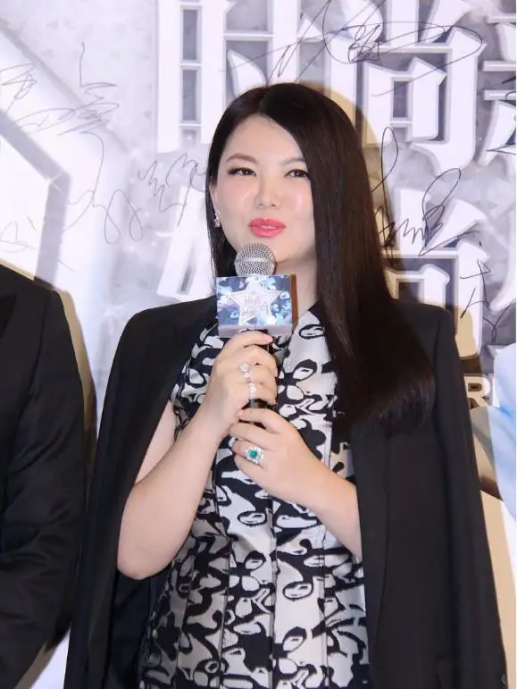 回顾怀孕后发福的女明星有人飙升55斤有人直逼190胖若两人