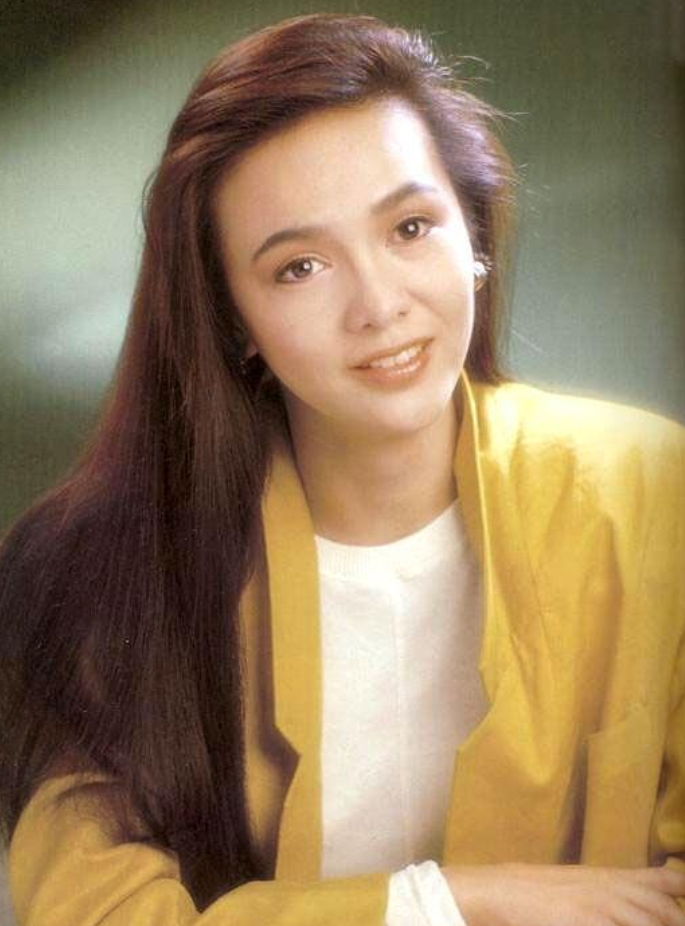 回顾未嫁人的10位女港星各有各的苦衷最大的88岁最小42岁