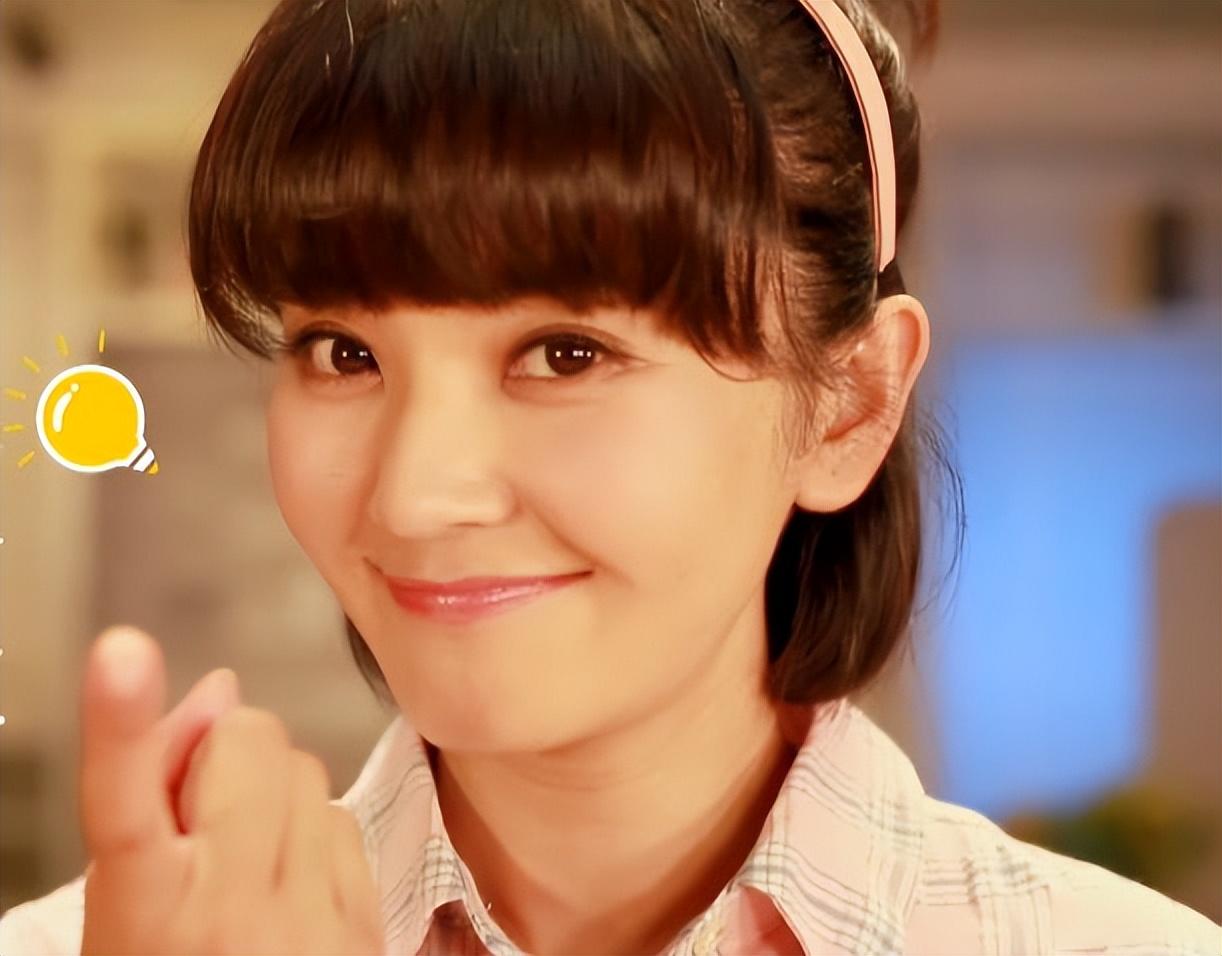 央视一姐方琼的消失是整个主持界的悲哀和损失