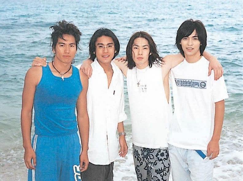 无独有偶,同样是"f4"成员的吴建豪,也因为这个问题一直被人诟病.