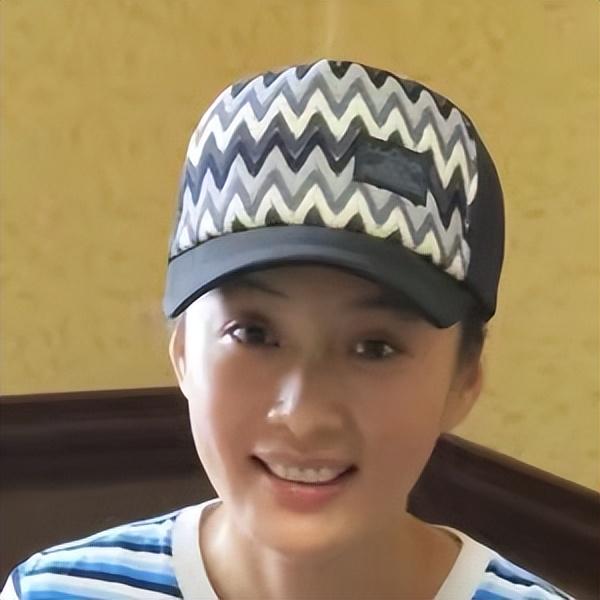 回顾徐梵溪感情经历坎坷如今前任家庭幸福美满她仍然孤身一人