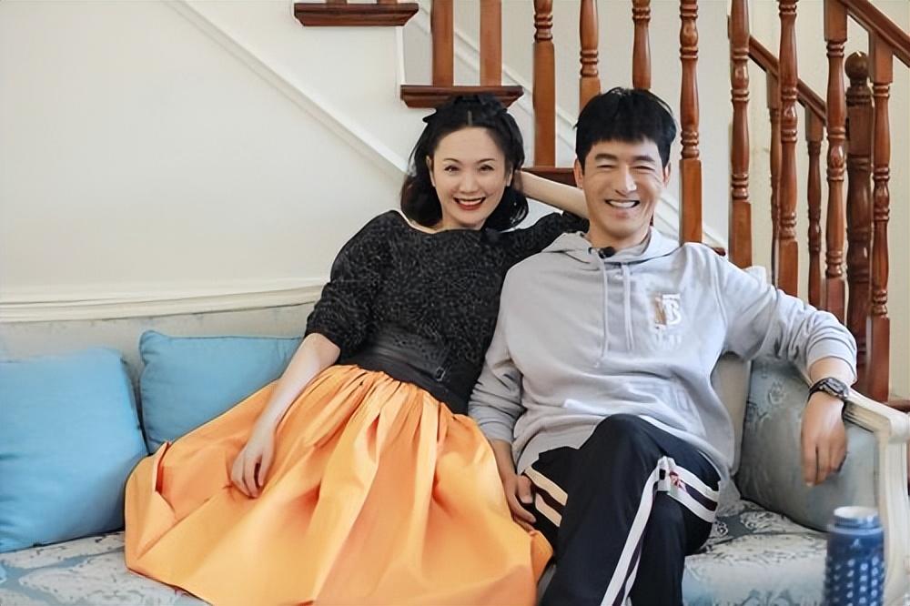 回顾再看程莉莎用卑微换来的婚姻才明白她为何执意嫁郭晓东