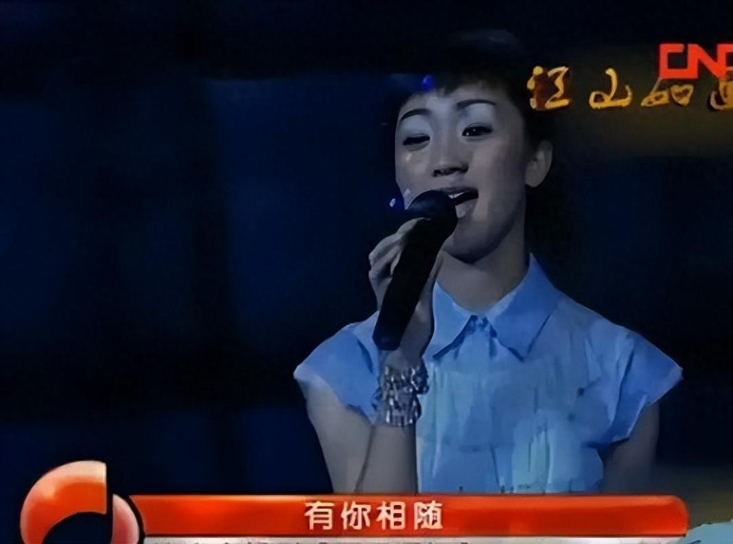 回顾那个曾被嘲脸歪嘴歪逼婚高富帅的张瑶如今活成了人生赢家