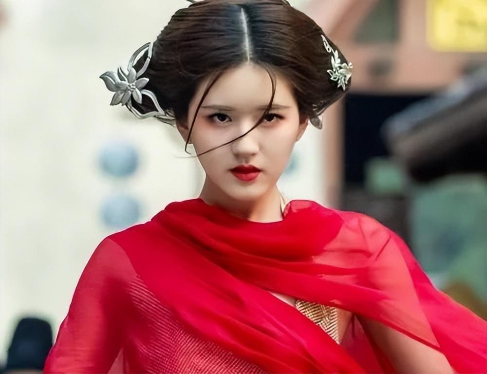 回顾:成功变成明星的6位网红,有人淘宝女模有人书模,各不一样