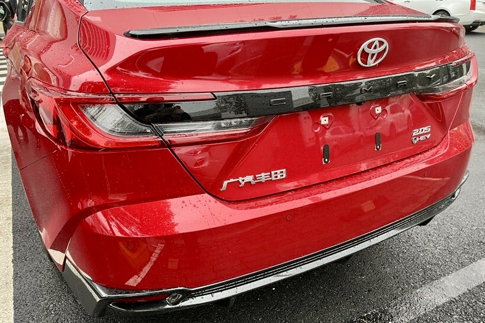 新一代丰田凯美瑞,红色车身最靓仔,年轻现代,时尚运动!