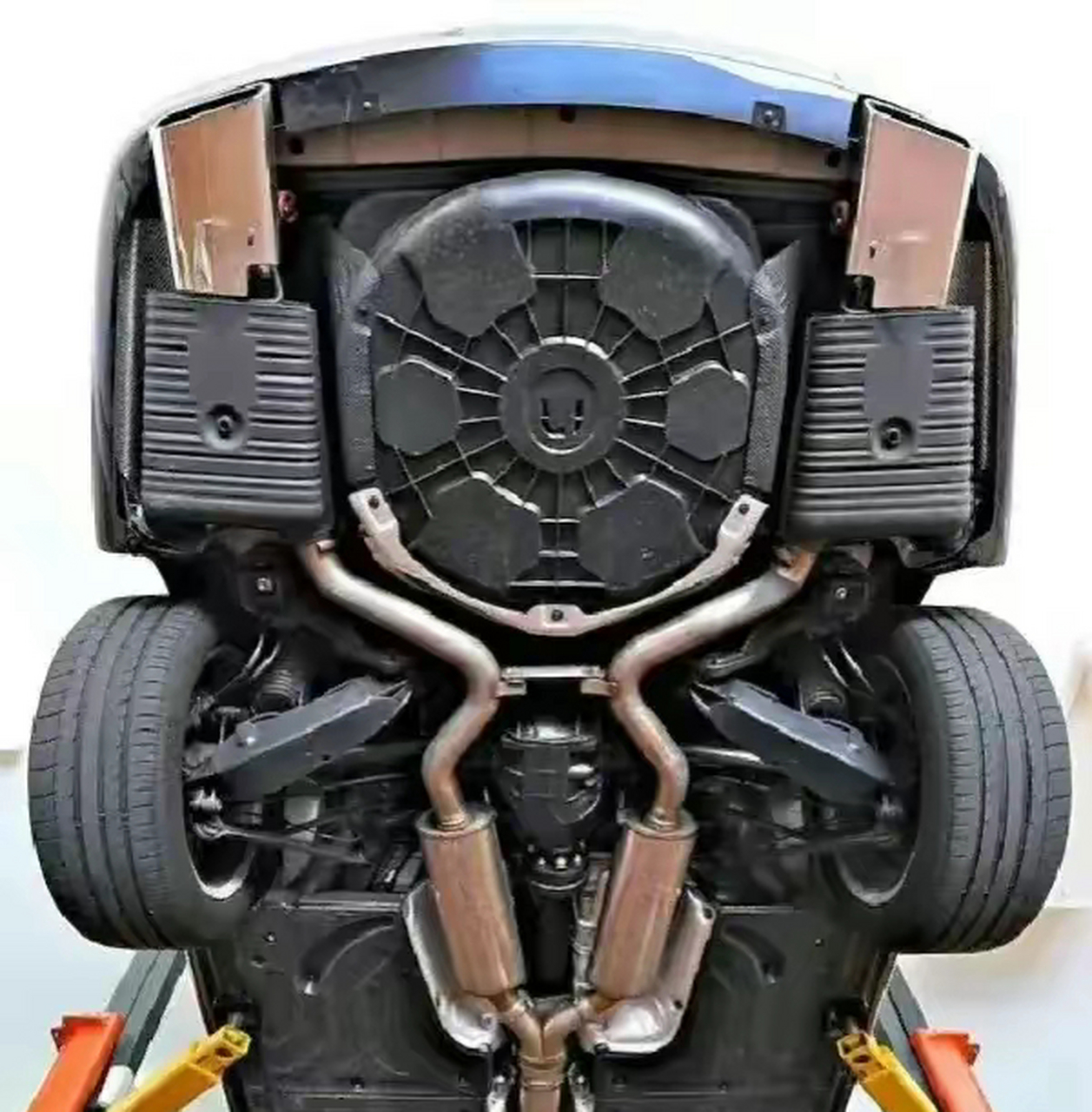 六百余万迈巴赫底盘