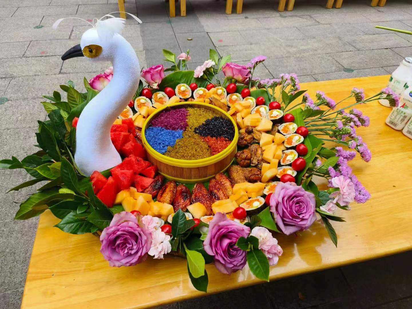 广西三月三的簸箕宴,简直是吃货的天堂!