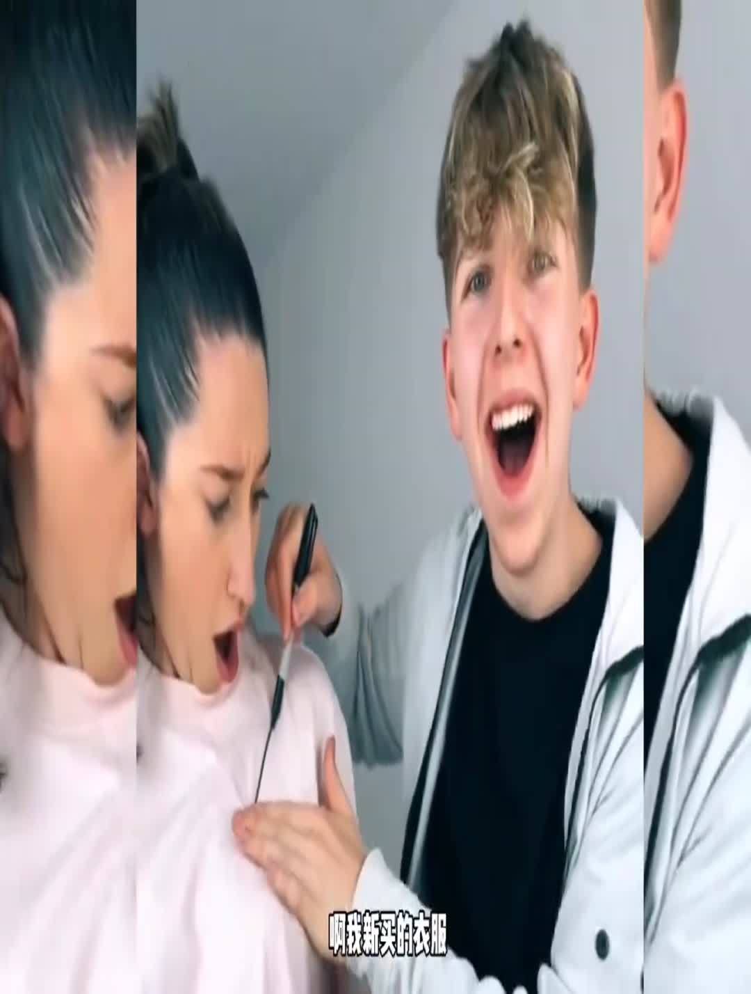 魔术师在线撩妹,这手咱能不能换个地方放,不大好吧