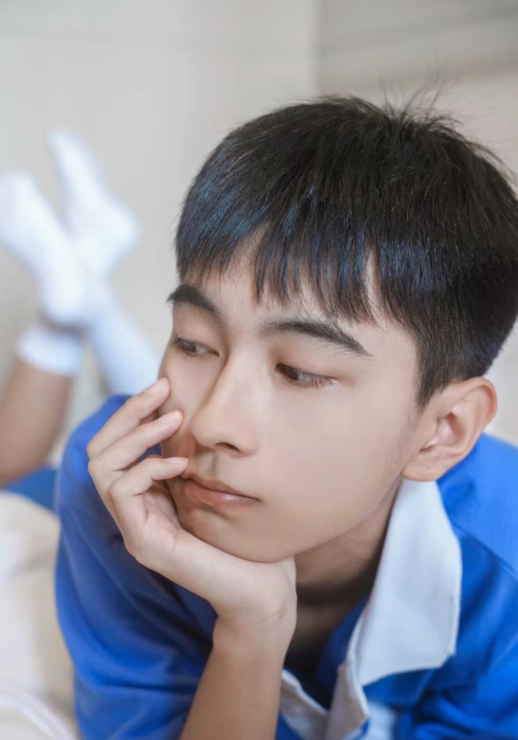 萌萌的少年