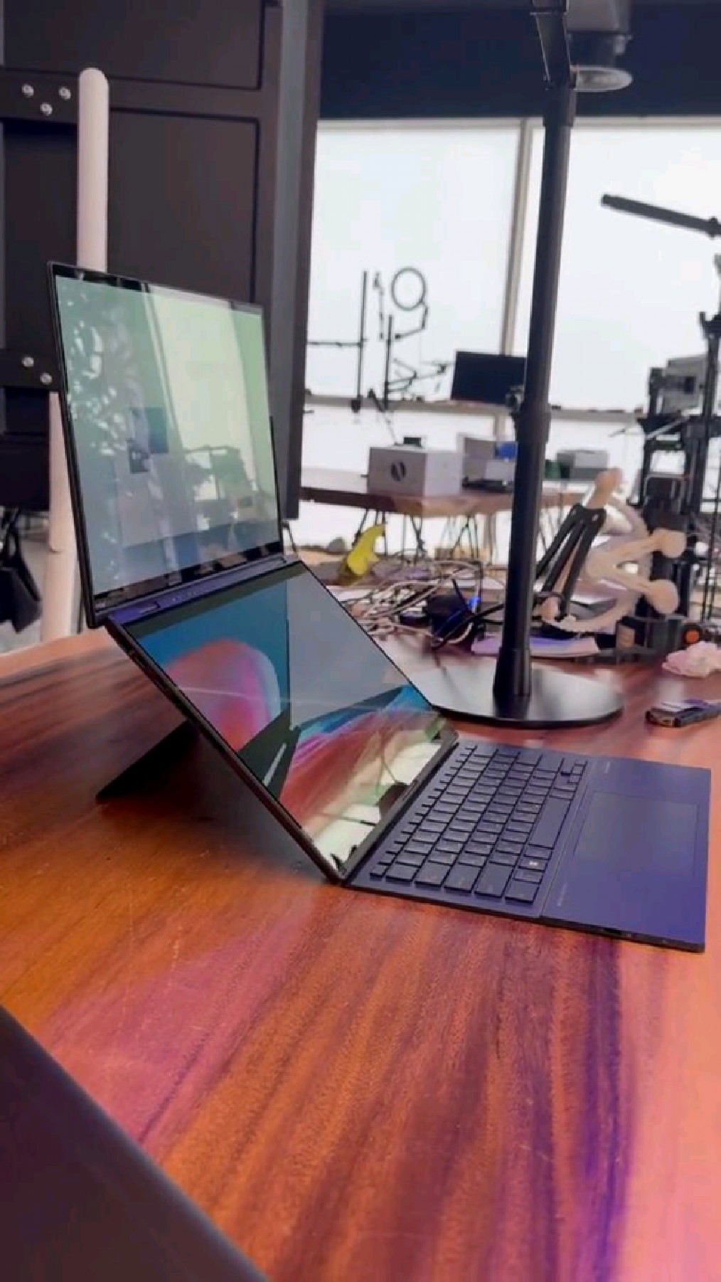 华硕(asus)rog zephyrus duo系列,高端双屏笔记本电脑-度小视