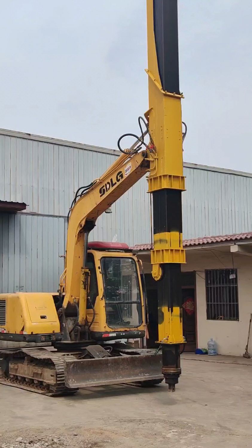 挖掘机伸缩臂打桩机 挖掘机改装旋挖钻机-度小视