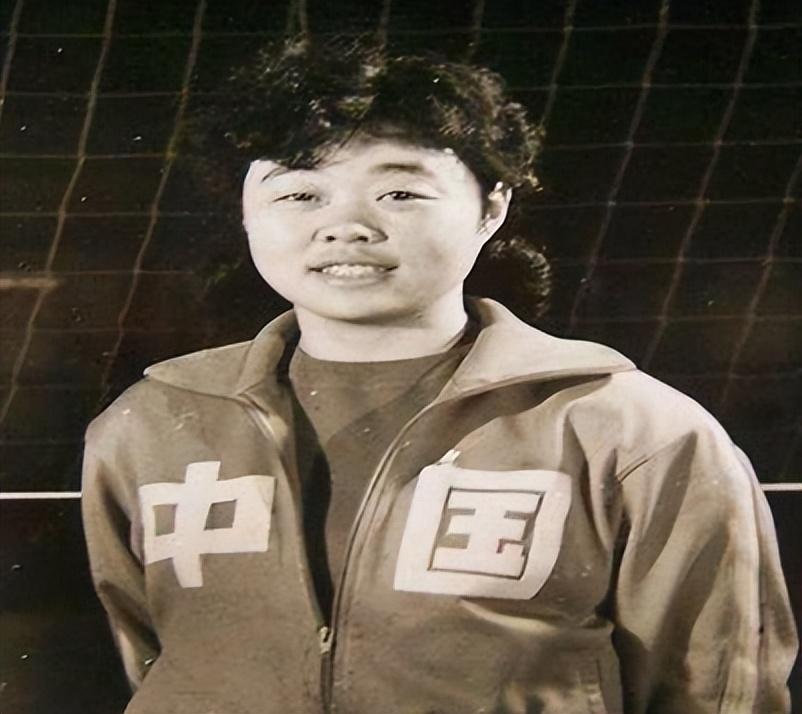 前女排队长孙晋芳:曾带队拿三连冠,抗血癌10余年,69岁现状如何