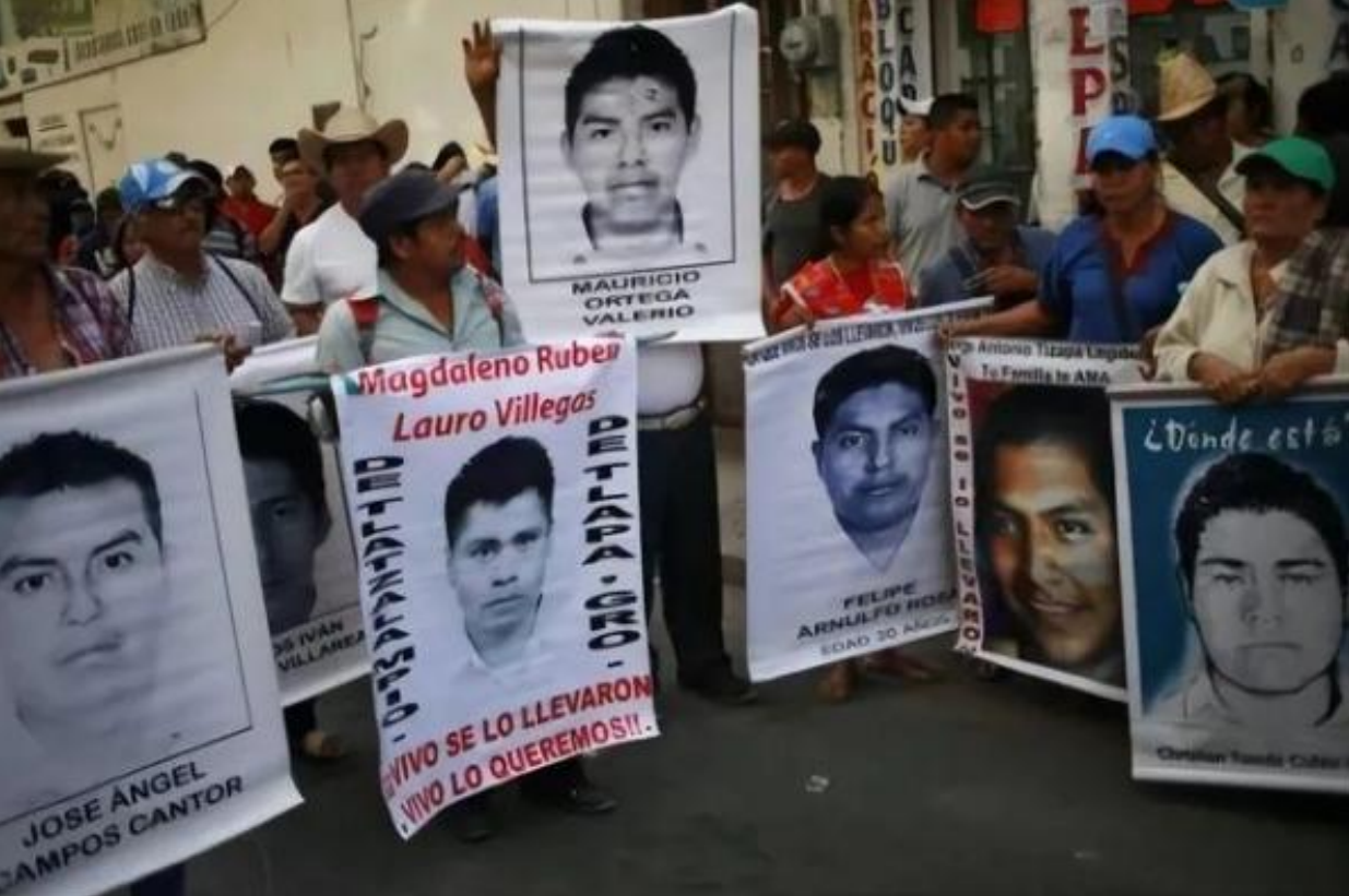 2014年墨西哥43名学生雨夜失踪牵出市长夫妇不为人知的秘密