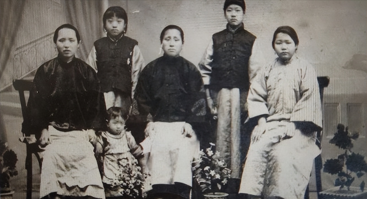 1989年台湾老兵遗孀回大陆寻亲40岁儿子冷漠回拒我不缺娘