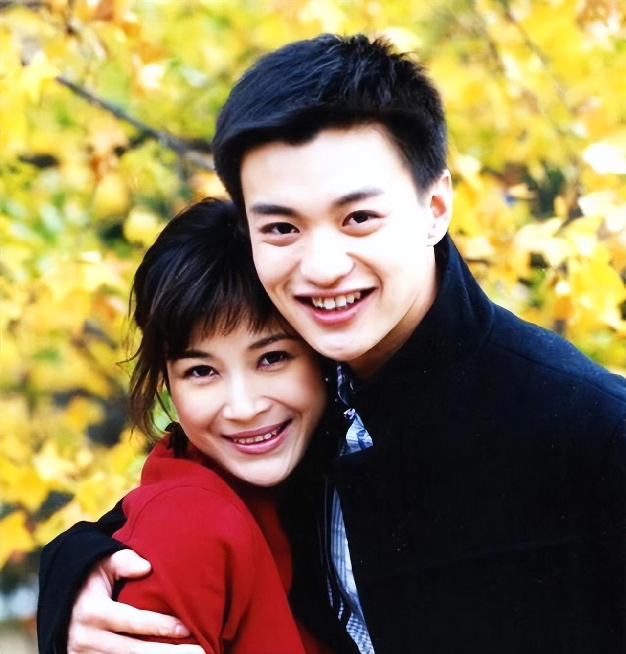 她是周一围的初恋百亿富豪为她与原配离婚39岁复出为夫还债