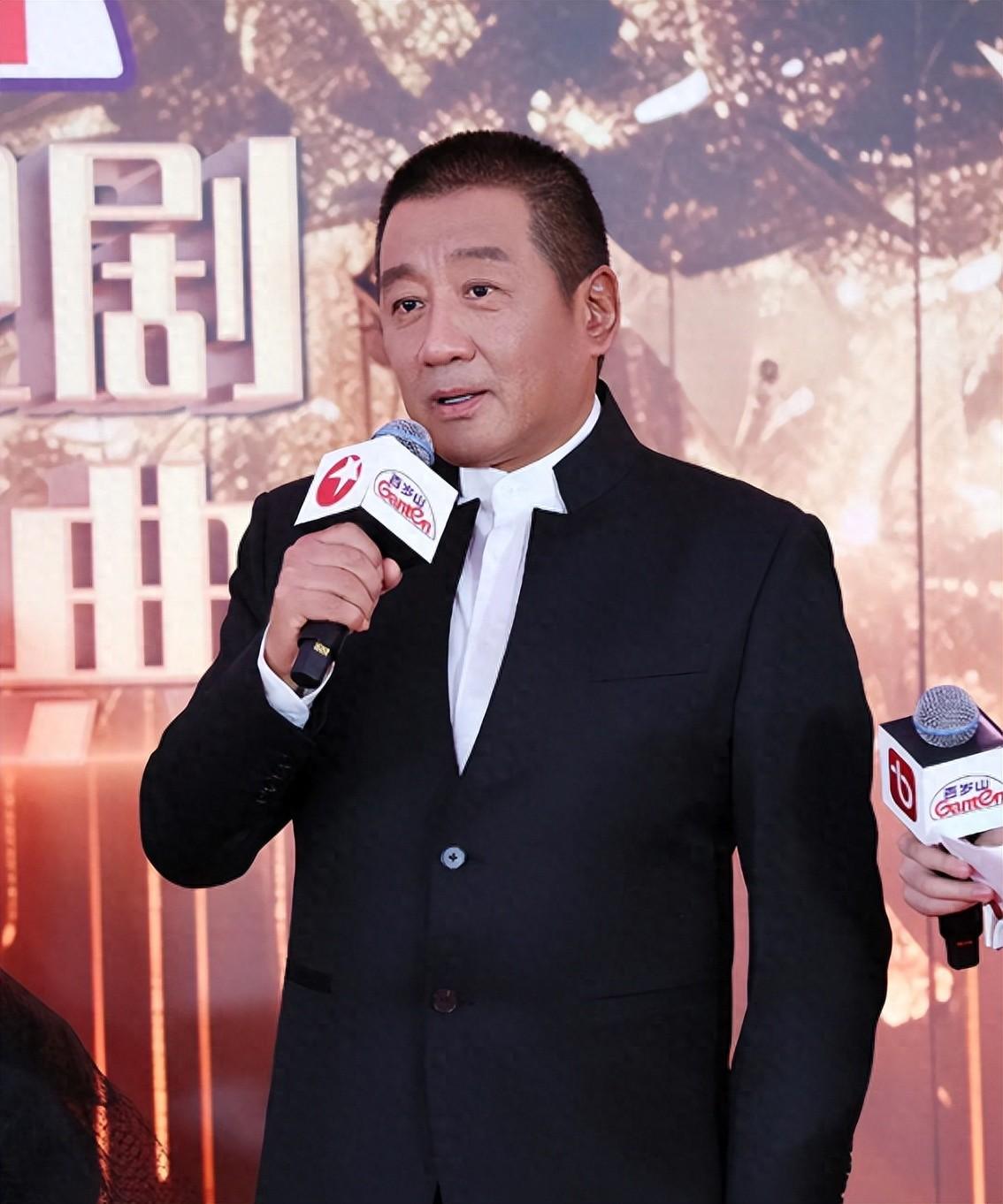 上海这一夜人情冷暖世态炎凉在丁勇岱身上体现得淋漓尽致