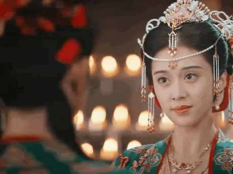 回顾明明是演同一角色以前的vs现在的才知道审美降级多严重