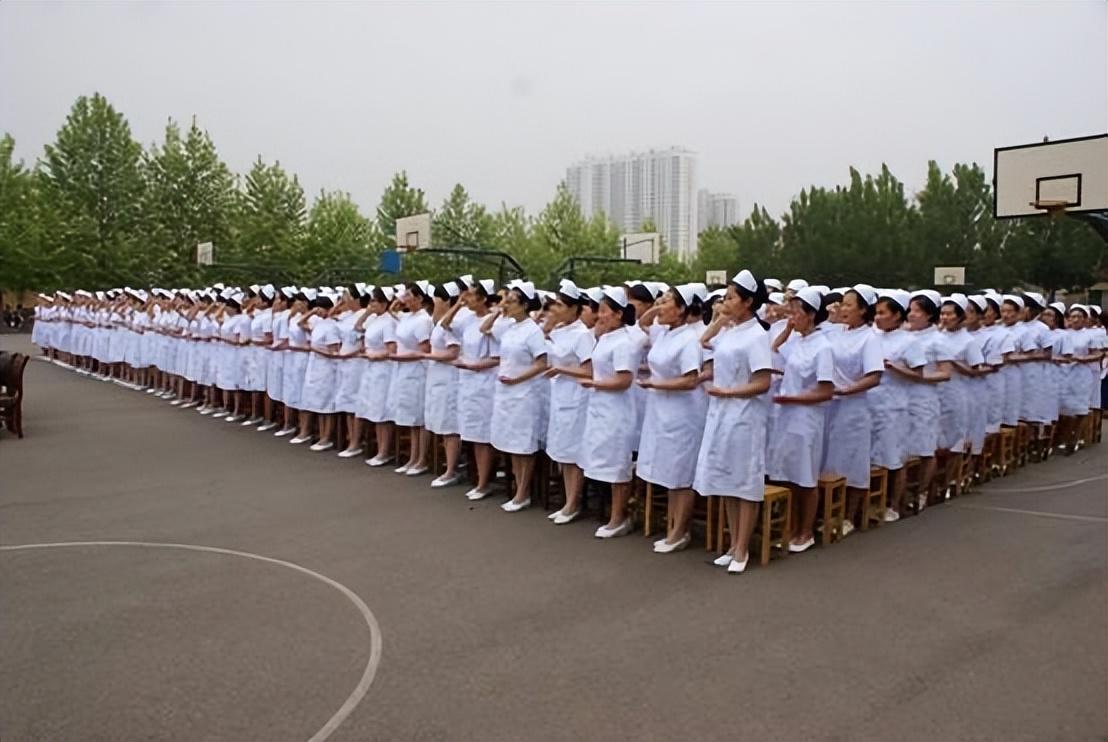 4年前,她上网求助:谁给我40万救父亲,我就嫁给谁!后来嫁了吗