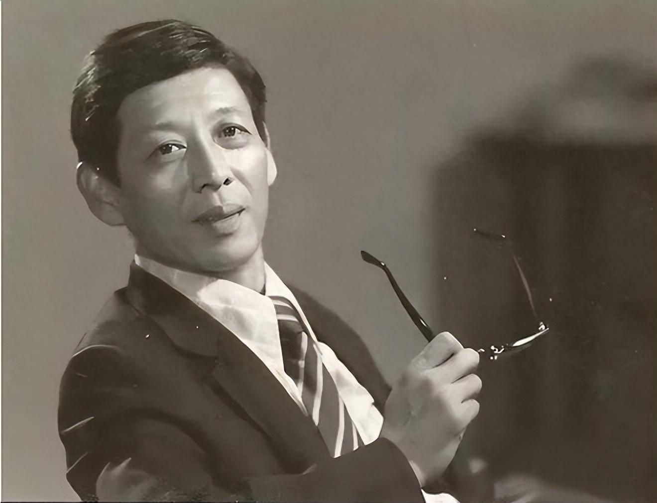 回顾配音大师毕克离婚又再婚儿子自杀身亡他长期分居悲情离世