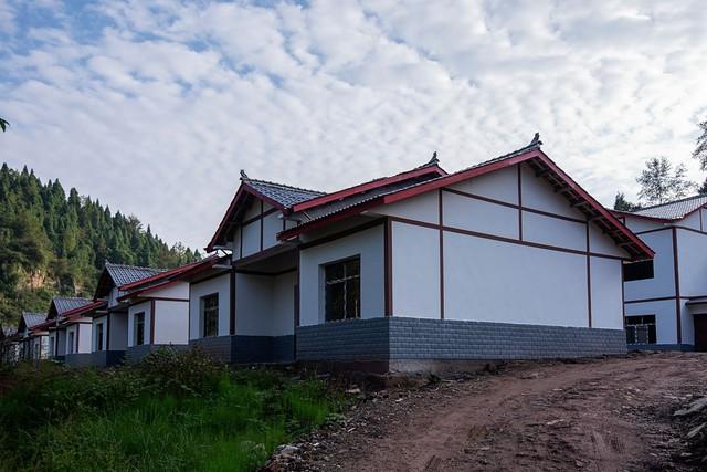 回顾:我是广东姑娘,11年前嫁到四川农村,婆家只有一层三间平房