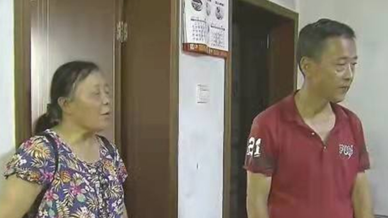 2018年近7旬老夫妻撕破脸闹离婚丈夫只求一刀两断再无瓜葛