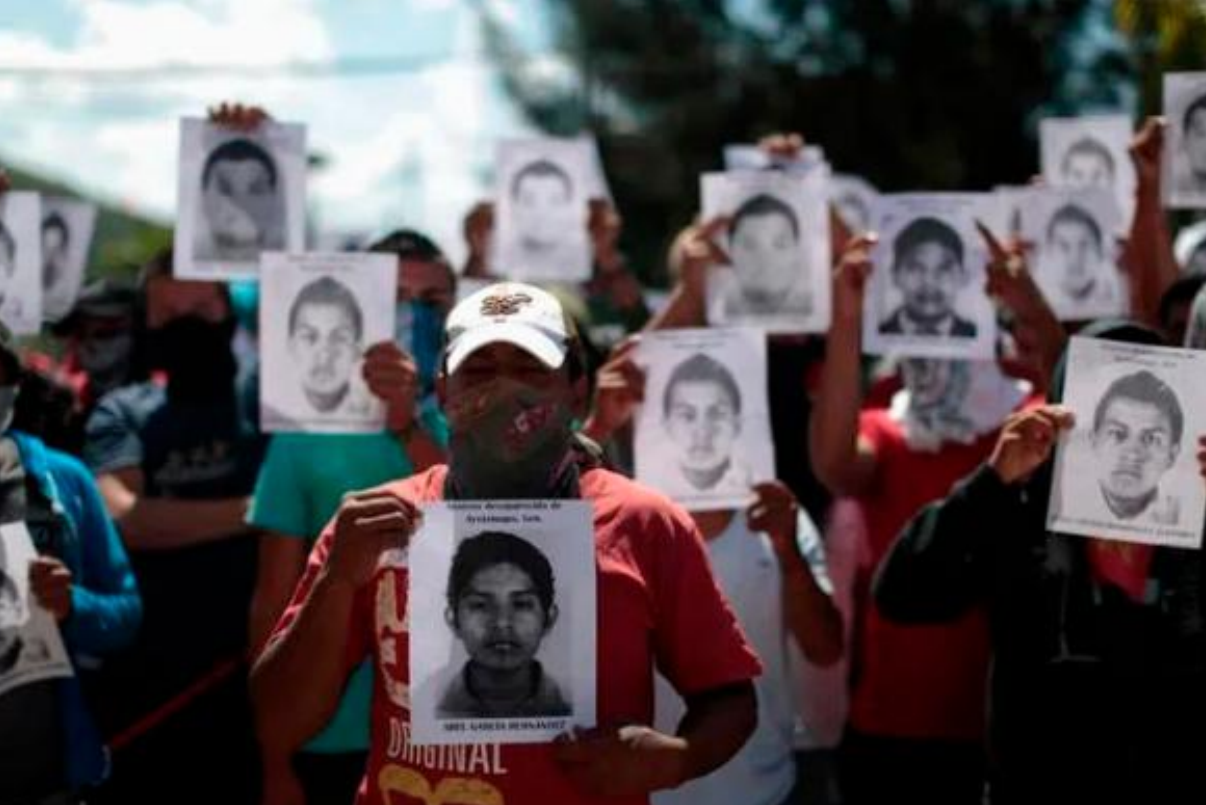 2014年墨西哥43名学生雨夜失踪牵出市长夫妇不为人知的秘密