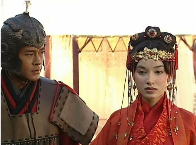 回顾寻秦记剧中女星现状4位未婚1位离世善柔至今无儿无女