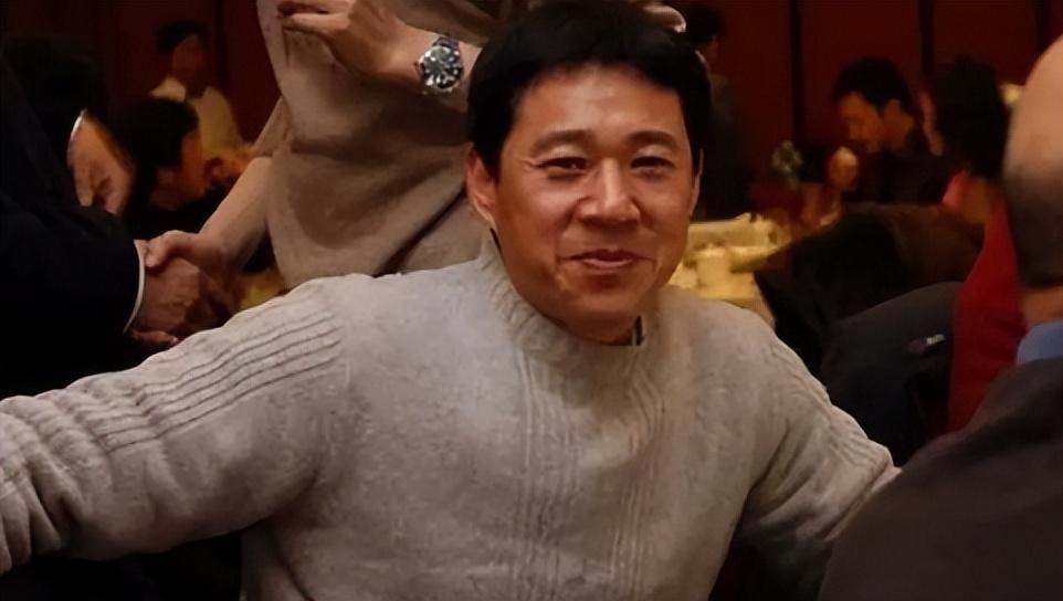 回顾霍凡被丈夫张丰毅宠溺结婚29年无儿女用爱温暖了继子