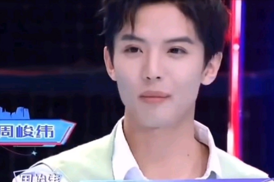 调查,也丝毫没找到关于周太太的任何信息,只知道她是周峻纬的青梅竹马