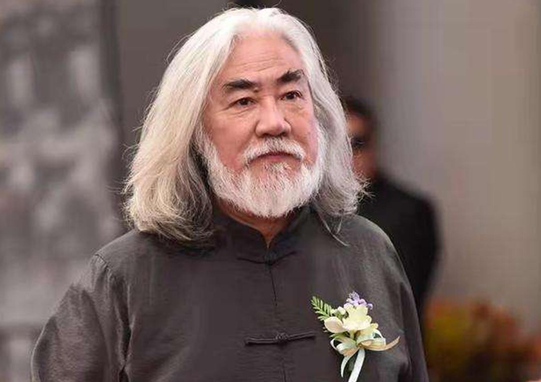 张纪中娶小31岁的娇妻岳母小自己11岁72岁也要尽孝心