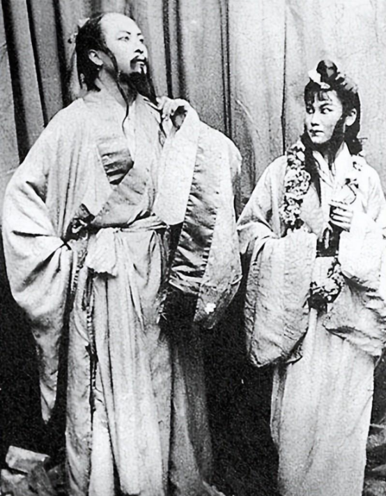 51年金山在朝鲜出轨周总理震怒孙维世相信这是他最后一次了