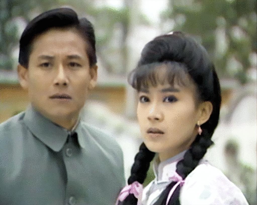 回顾明明年纪不大却总让人以为50多岁6位男星个个少年老成