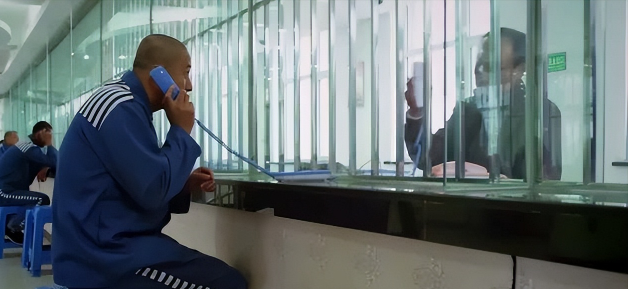 回顾一老人绑架外孙女勒索女儿50万再不给钱我们俩都去死