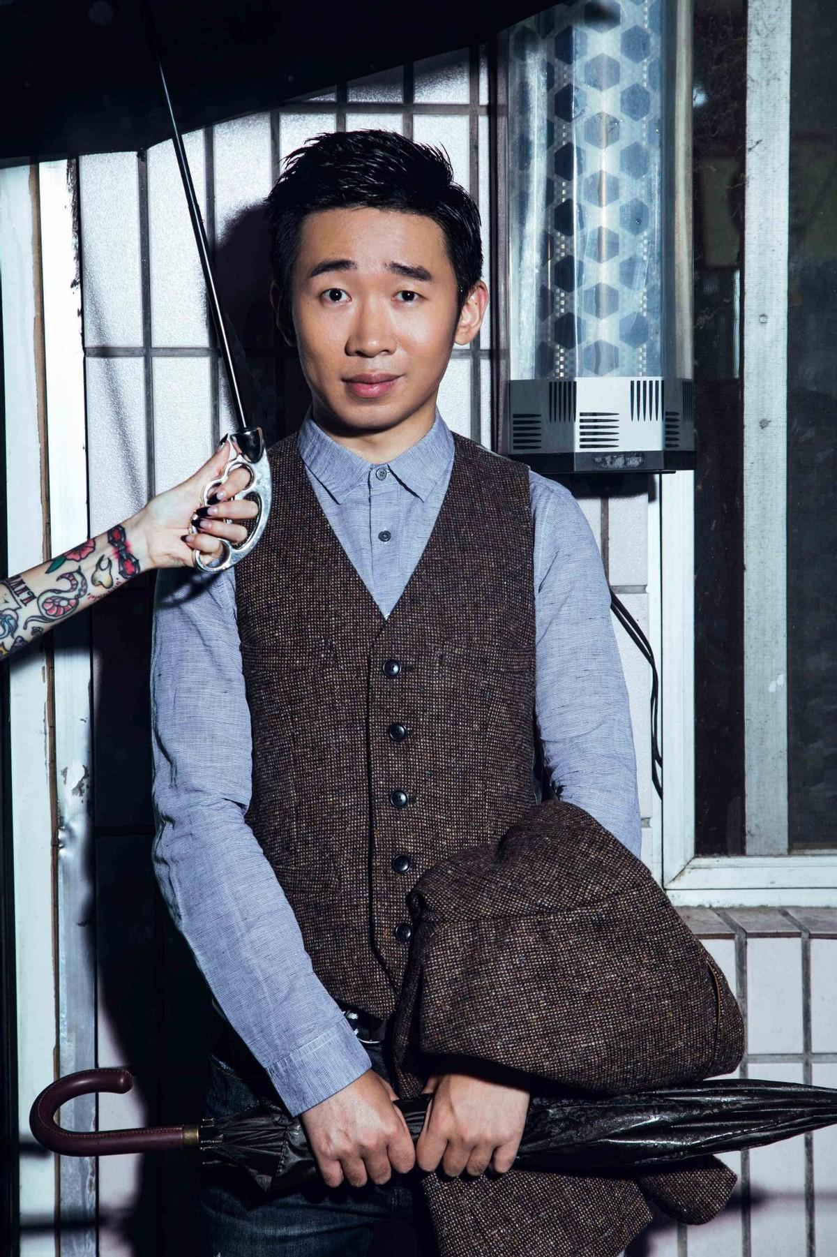 从被嫌弃的表情帝到撑起内娱半边天杨迪成名之路有多艰难