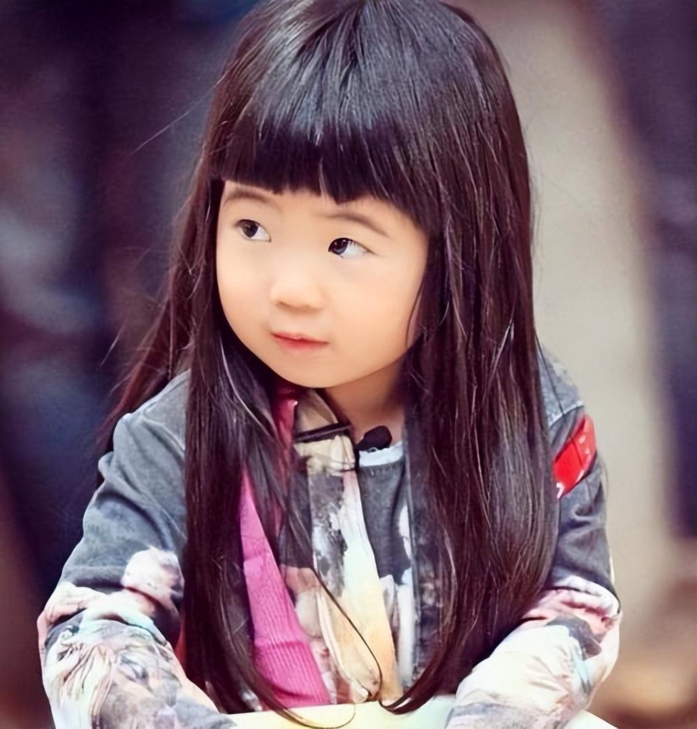 回顾爸爸去哪儿八位女孩已亭亭玉立富养的女儿气质真出众