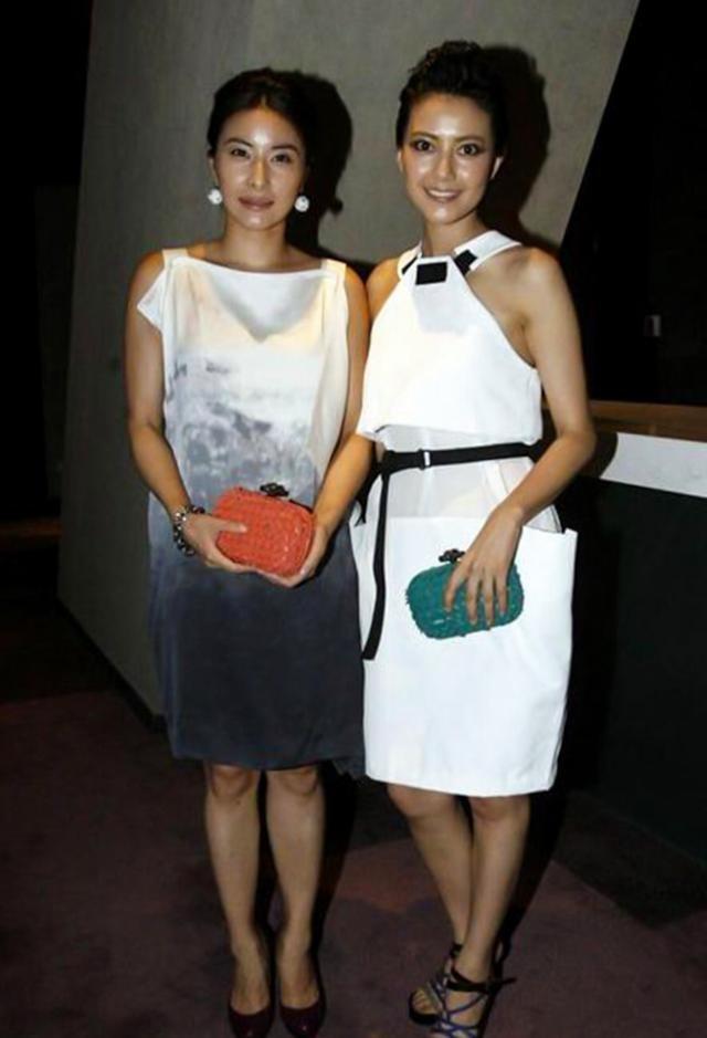 回顾郭晶晶到底算不算大美女看看她和章子怡的合照就知道了