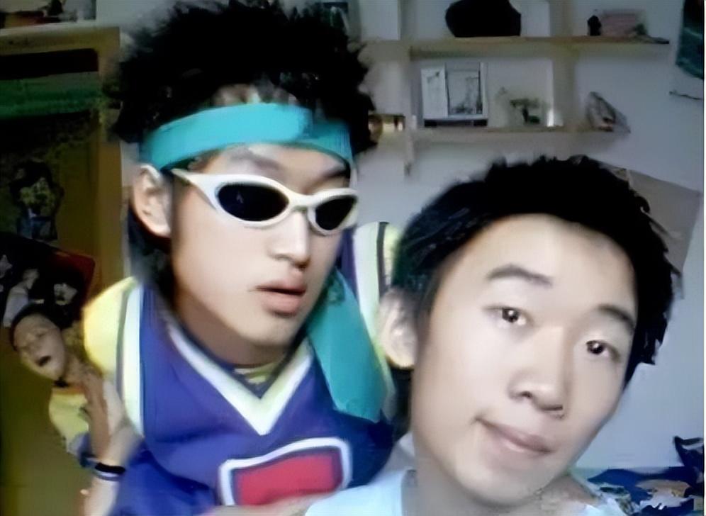 从被嫌弃的表情帝到撑起内娱半边天杨迪成名之路有多艰难