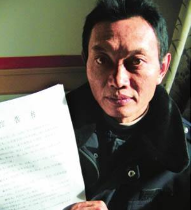 1989年四川一军人被冤杀妻20年耗资百万通过卧底揪出前妻