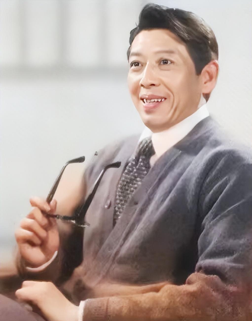 回顾配音大师毕克离婚又再婚儿子自杀身亡他长期分居悲情离世