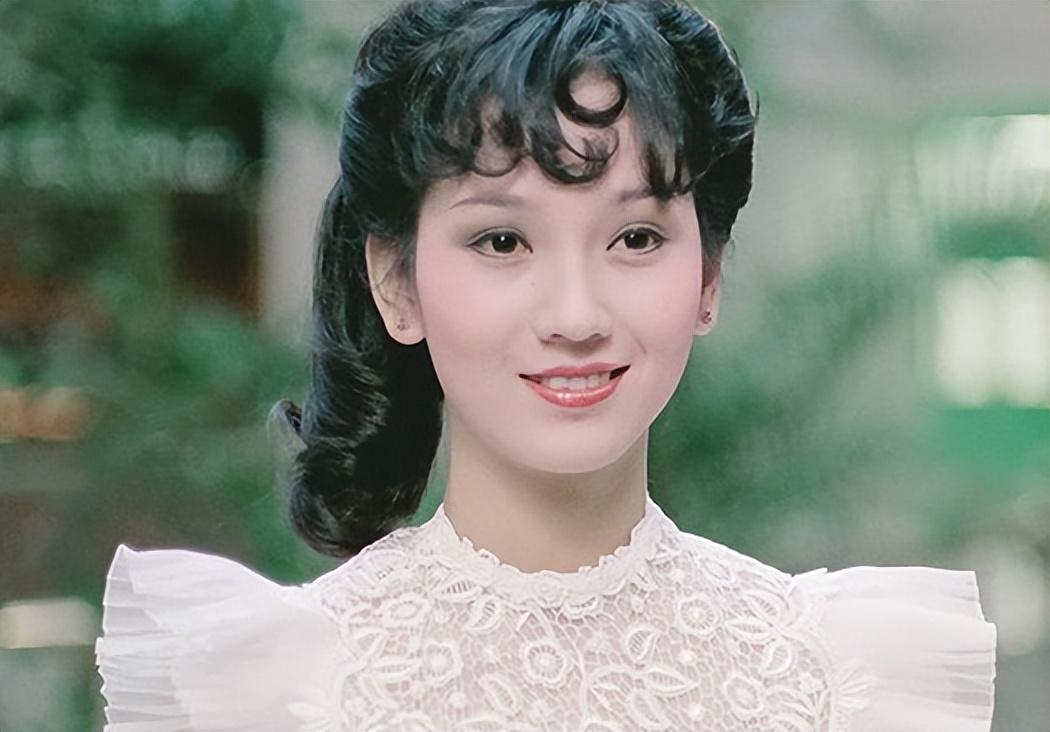 回顾冻龄女神赵雅芝三个儿子是她的骄傲