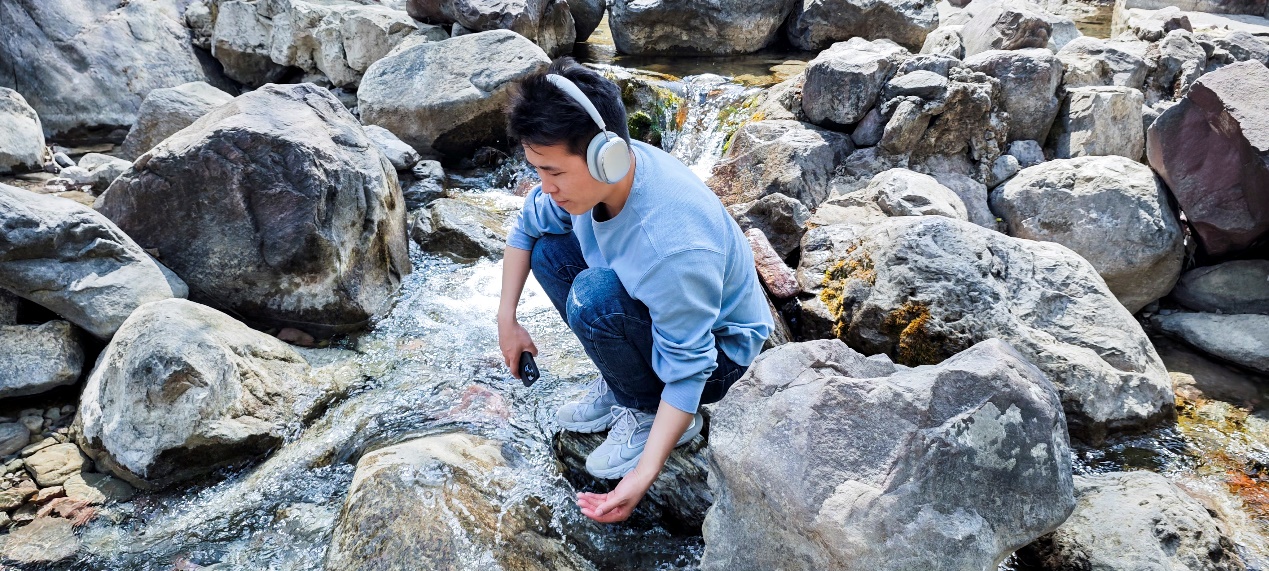 颜值音质双在线的耳机推荐唐麦h5无线头戴式蓝牙耳机