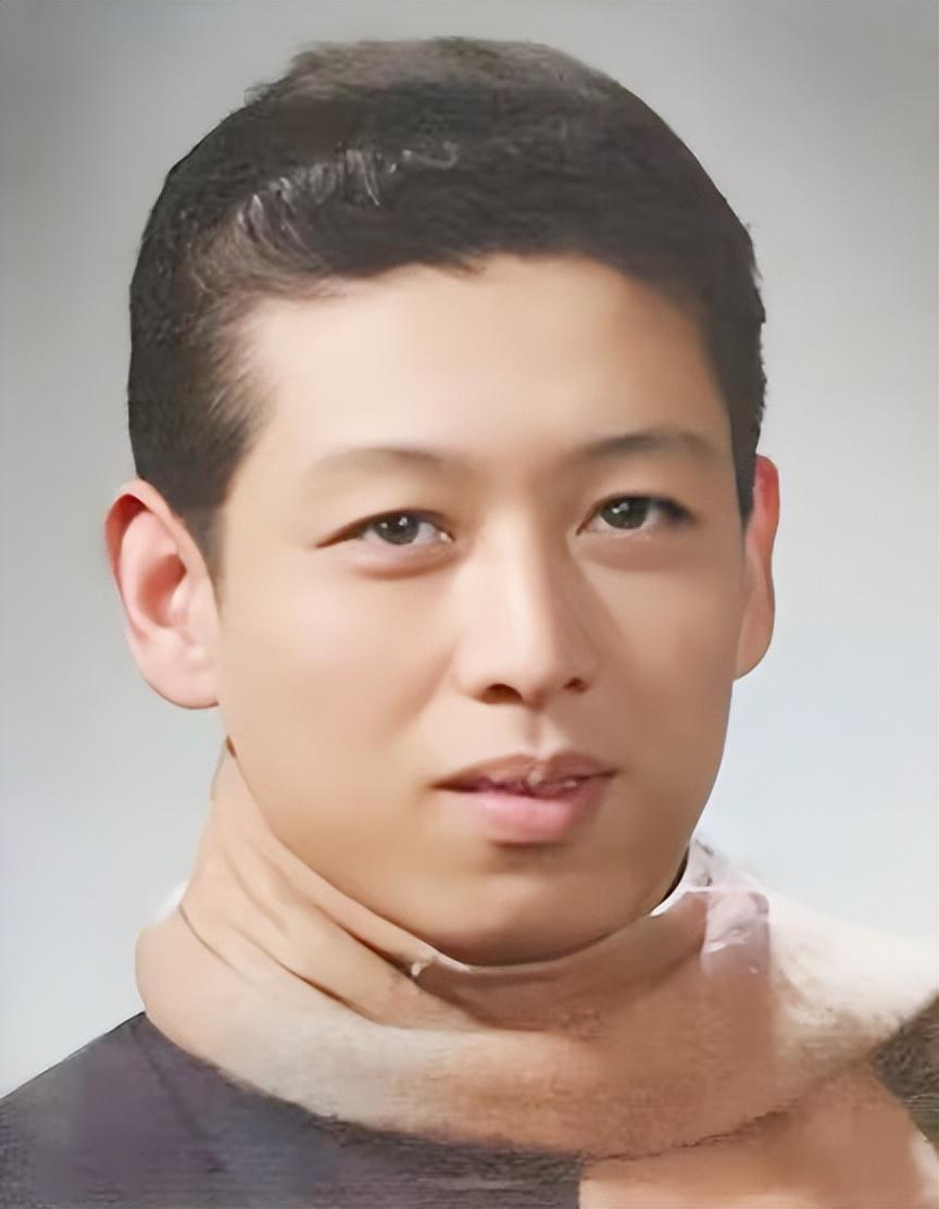 回顾配音大师毕克离婚又再婚儿子自杀身亡他长期分居悲情离世