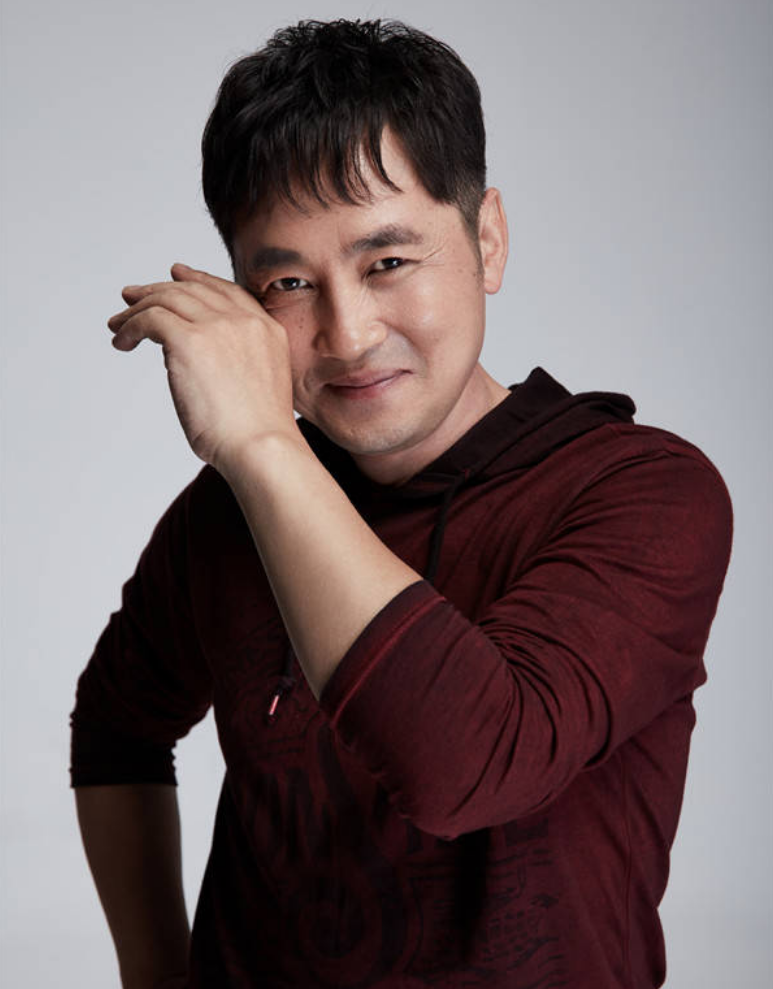 回顾著名演员谭洋妻子是百花奖得主还是邓超和陶虹的老师