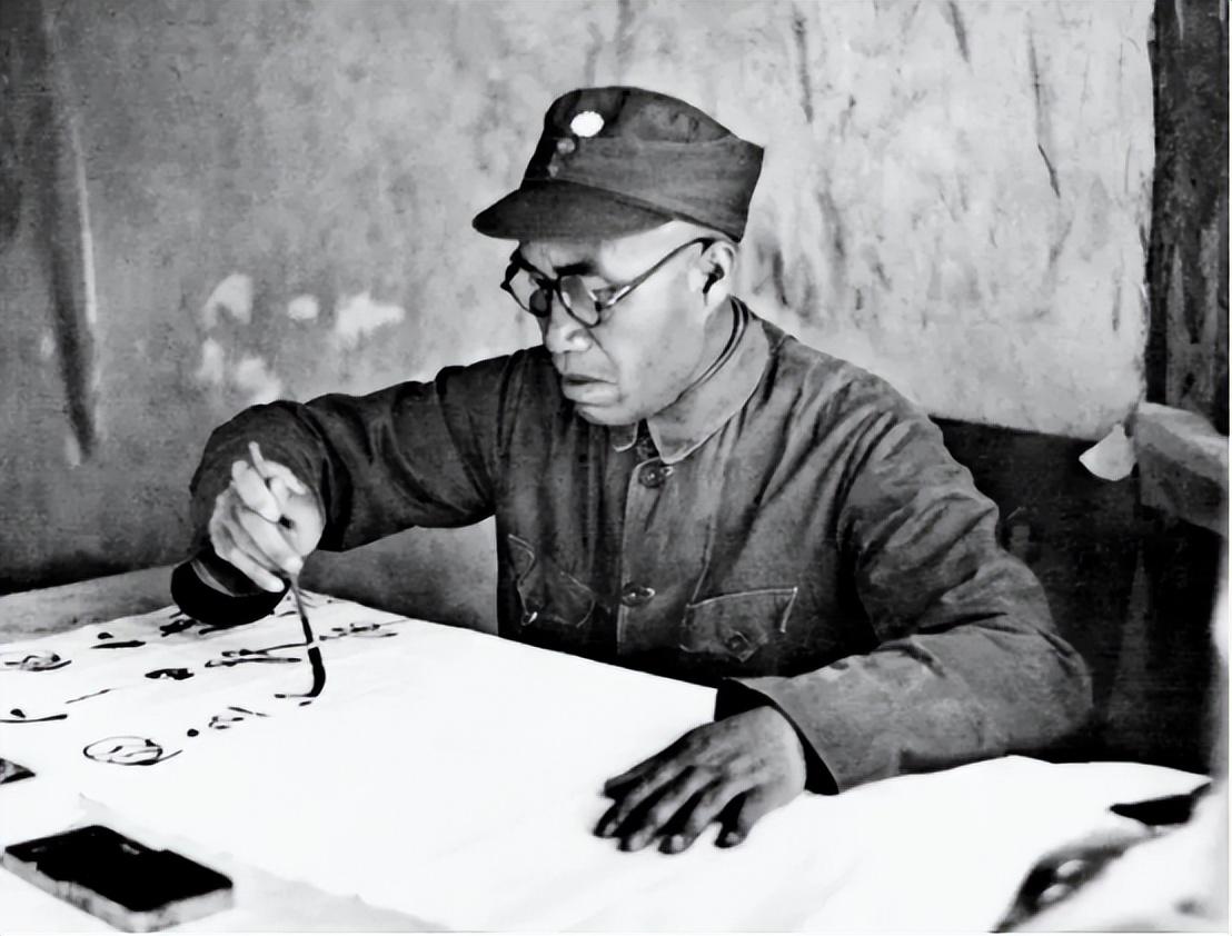 58年沈阳军区后勤部长回乡众乡亲放炮迎接周玉成我受不起啊